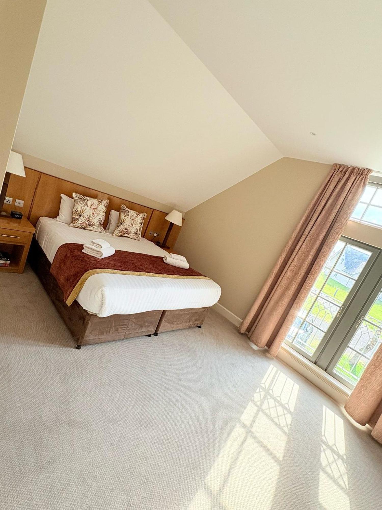 Lodge At Lough Erne Enniskillen Esterno foto